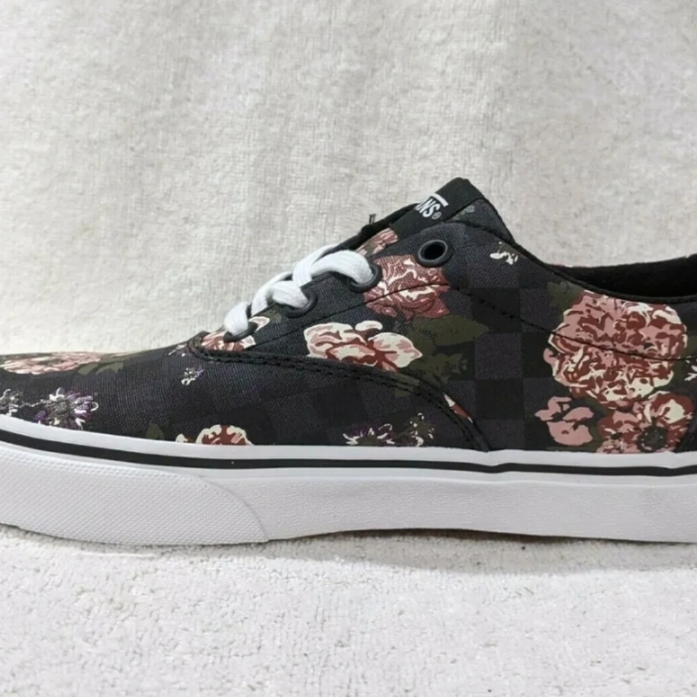 Vans doheny